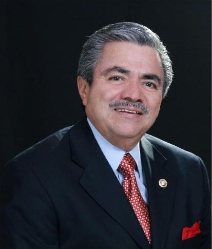 José Luis Martínez Larios, gobernador del Distrito 4170 2010-2011